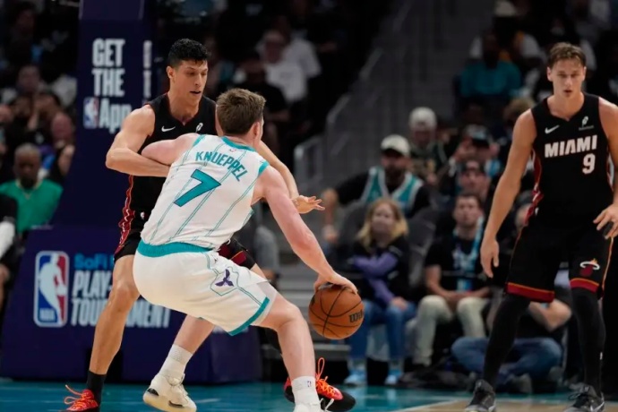 鲍尔30+10准三双！黄蜂127-126险胜热火 怀特绝平+鲍尔绝杀